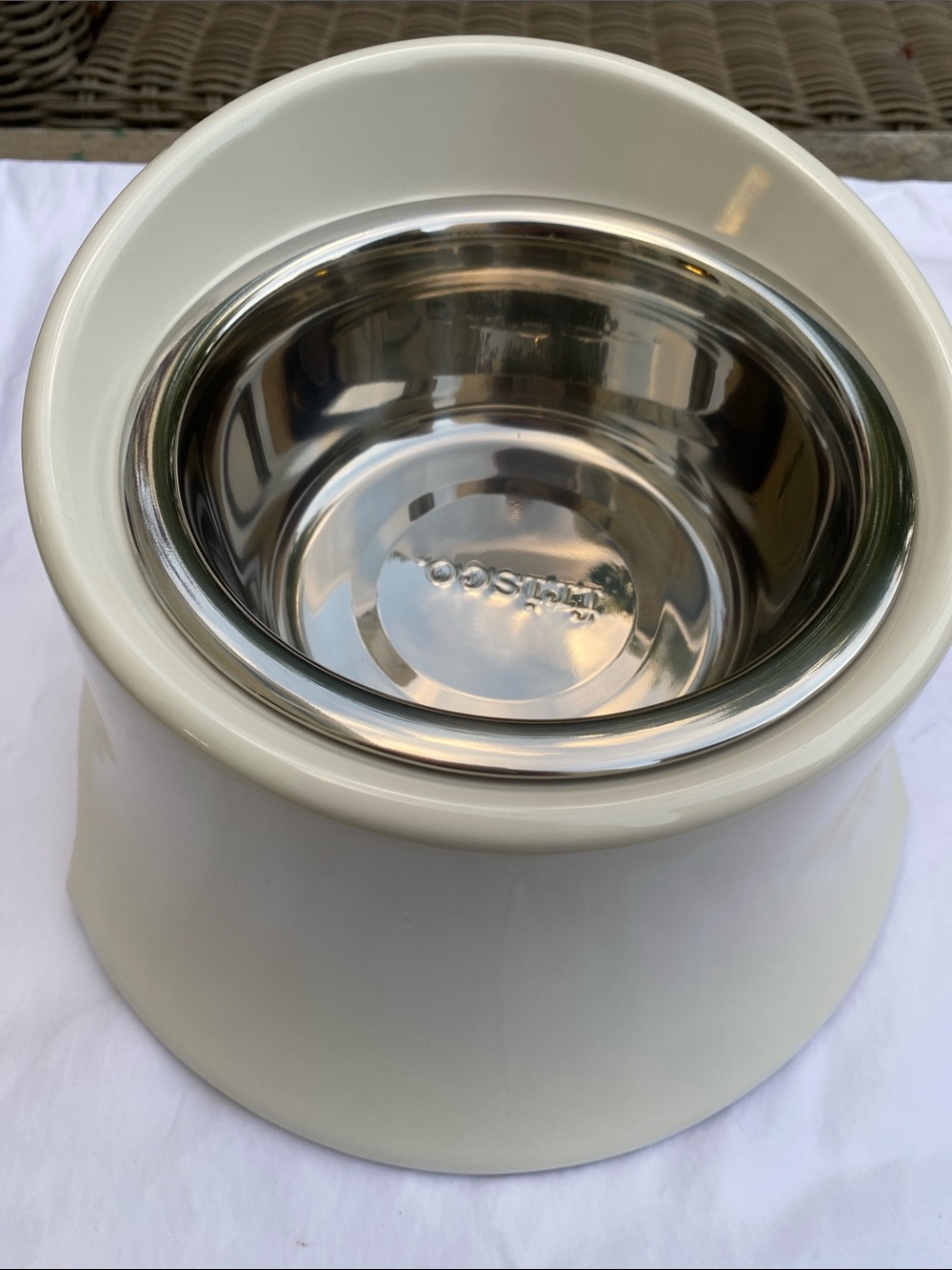 Stainless Steel Insert Elevated Dog Bowl in Cream - Removable Liner